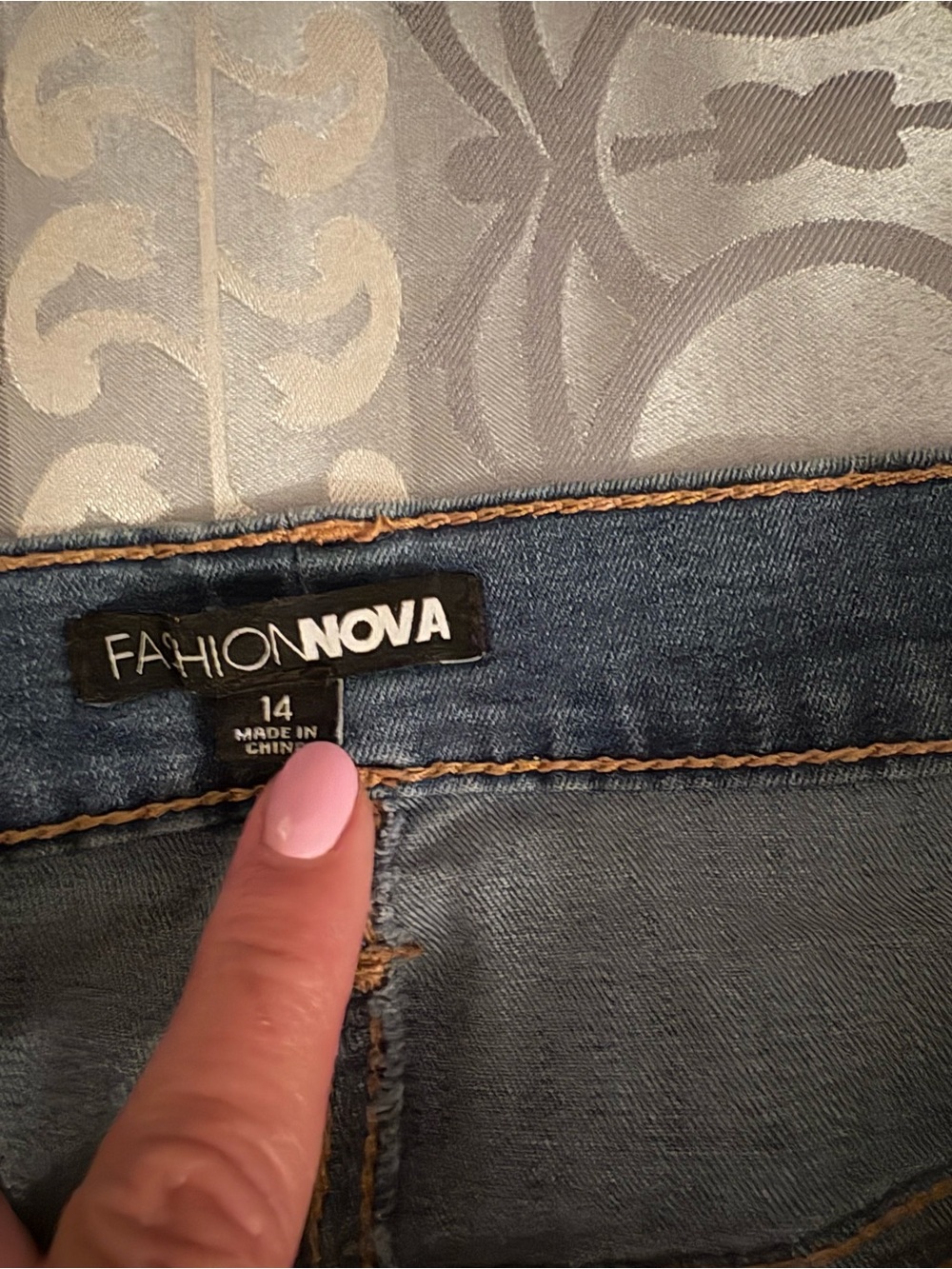 Fashion Nova Women's Medium Blue Denim Jeans